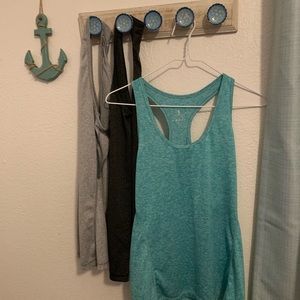 Workout Tank Top Bundle 💙